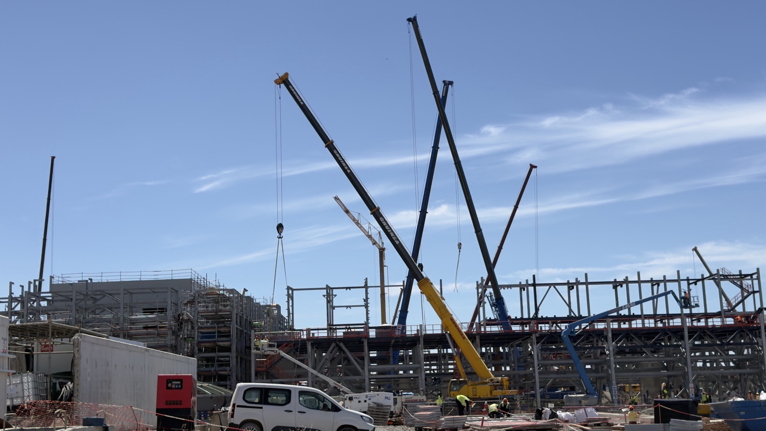 Subcontratación industrial — equipas Metafer em projeto industrial